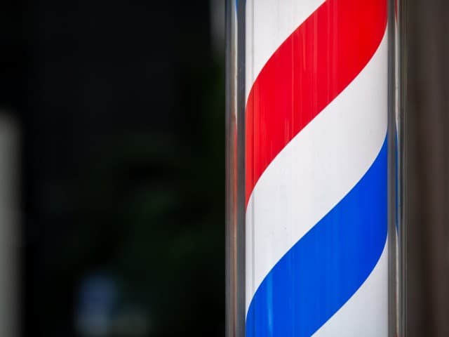 1000 円カットを展開している店舗