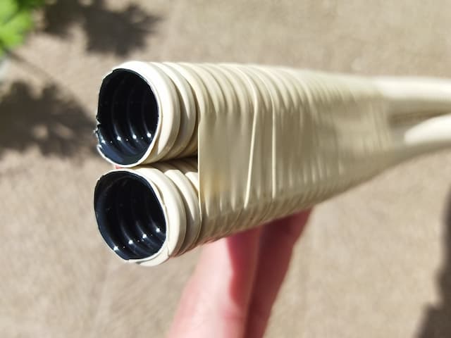 ダイソー　防虫キャップ　裏面