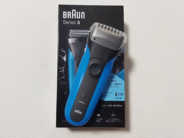 ブラウン　シリーズ 3 310s　箱