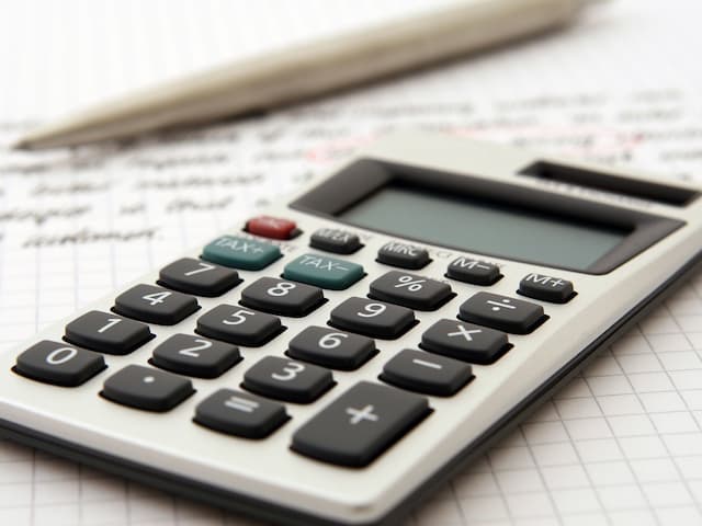 意識していない固定費を削減して無駄を減らそう