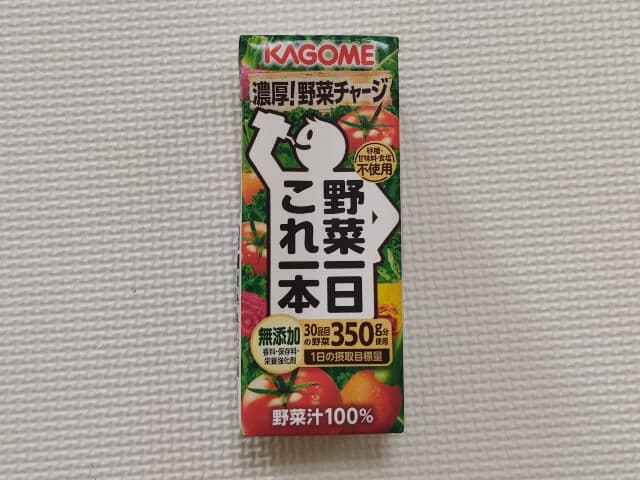 カゴメ 野菜一日これ一本　200ml